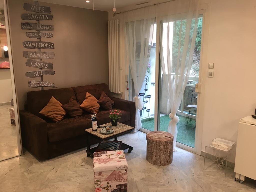 Superbe Studio in Cannes 450m sea&parking Bagian luar foto